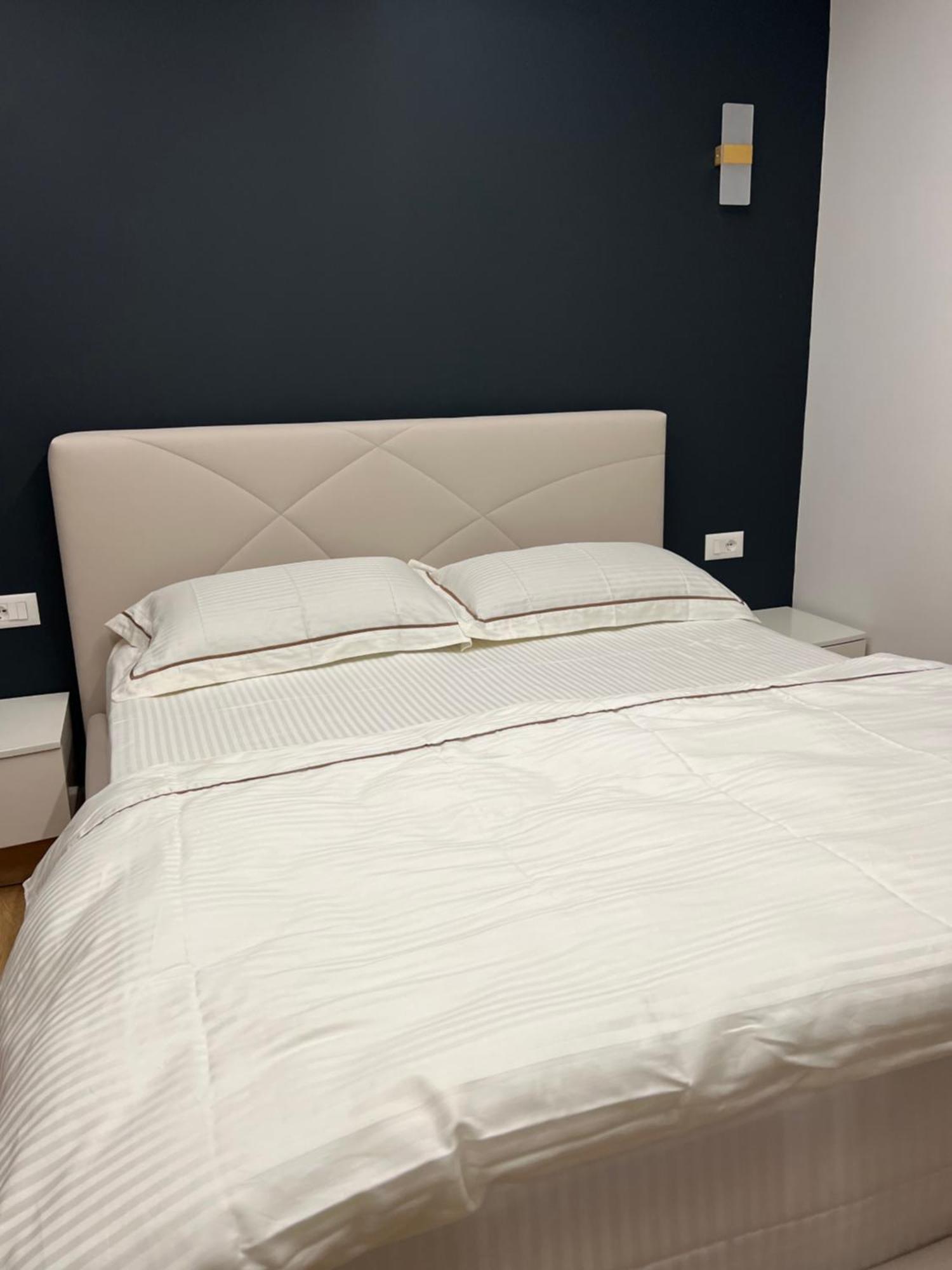 Port View Apartment 1 ดูร์เรส ภายนอก รูปภาพ